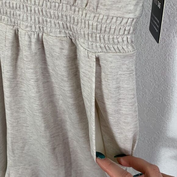 NWT Express Soft V-Neck Lounge Romper Oatmeal Heather Sz S - Picture 6 of 9